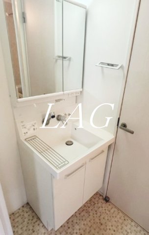 洗面設備　独立洗面台です。