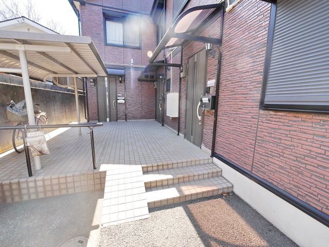 エントランス　★お問い合わせはタウンハウジング多摩センター店までご連絡く…