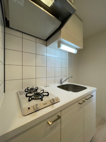 キッチン　同マンション別部屋　参考写真