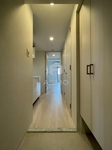 玄関　同マンション別部屋　参考写真