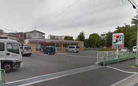 コンビニ　セブンイレブン茨木奈良町店（コンビニ）まで548m