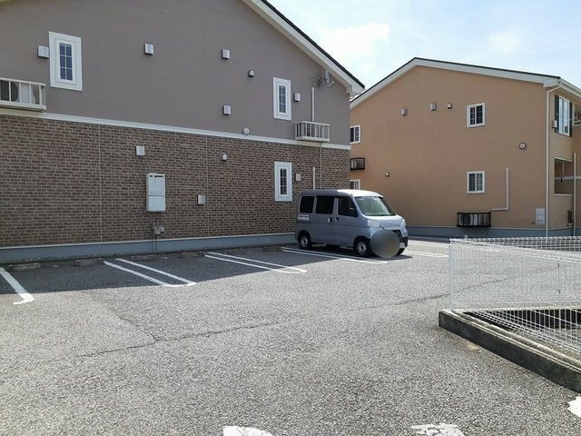 駐車場　駐車スペースもあります