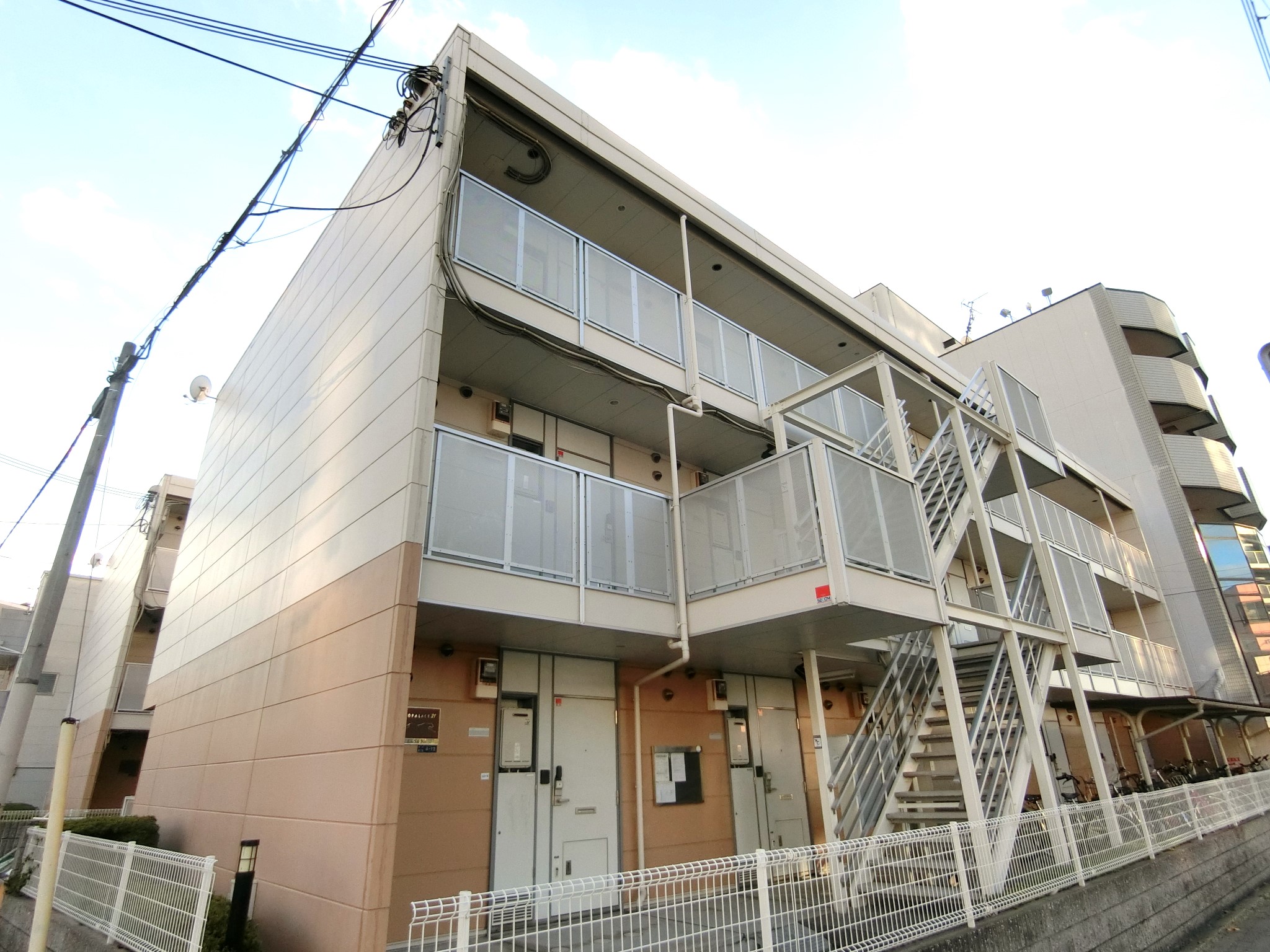 建物外観