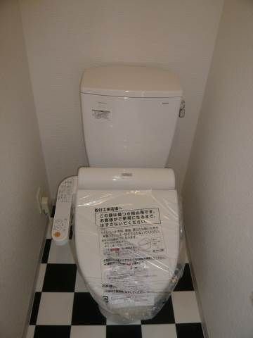 トイレ　トイレ