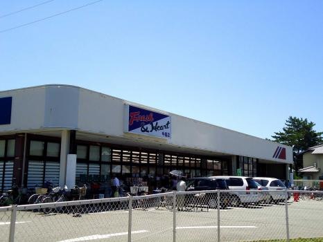 スーパー　マルアイ 今福店（スーパー）まで352m