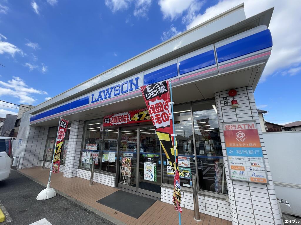 コンビニ　ローソン小郡東野店（コンビニ）まで735m