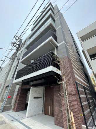 建物外観　【女性のお一人暮らしでも安心のセキュリティ♪】