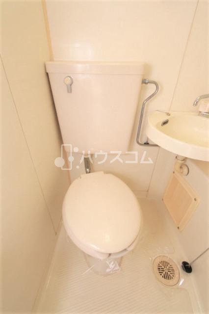 京阪本線 香里園駅 徒歩6分 5階建 築38年のトイレ写真