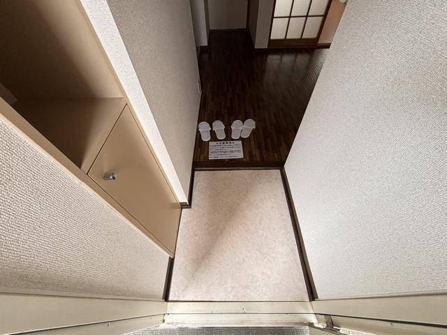東町サンハイツ2の玄関写真