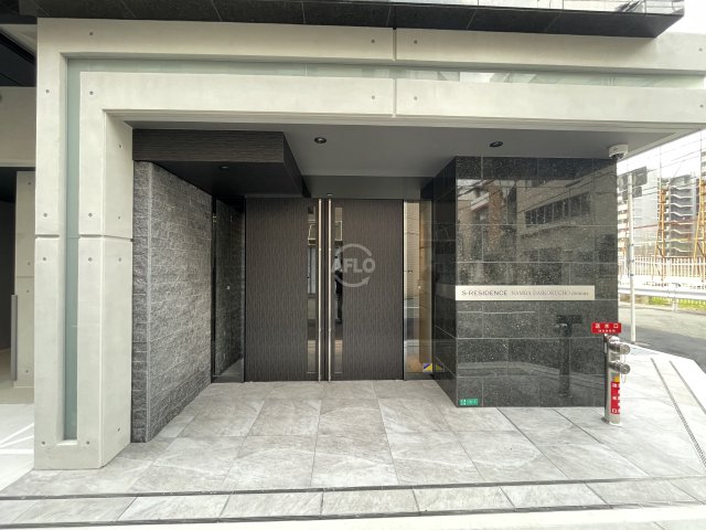 エントランス　S-RESIDENCE難波大国町domina　エントランス