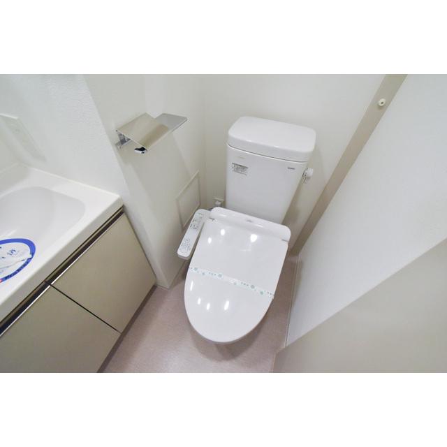 トイレ　トイレもきれいです