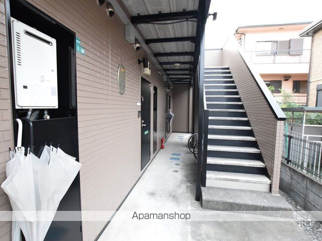 アンプルール・ブワ橋本の外観写真