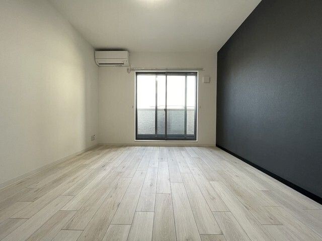 居室・リビング　101号室参照