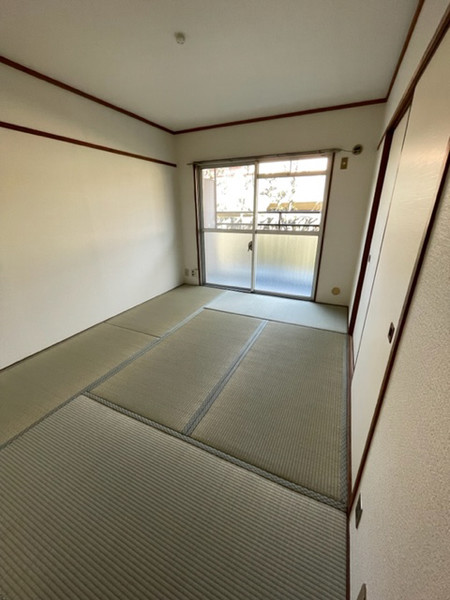 阪急宝塚線 服部天神駅 徒歩25分 3階建 築48年の内装写真