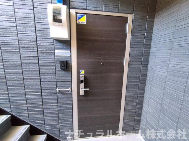 玄関　玄関ドア