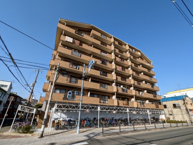 建物外観　南向き