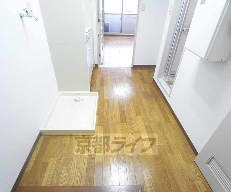 アベニュー高辻の内装写真