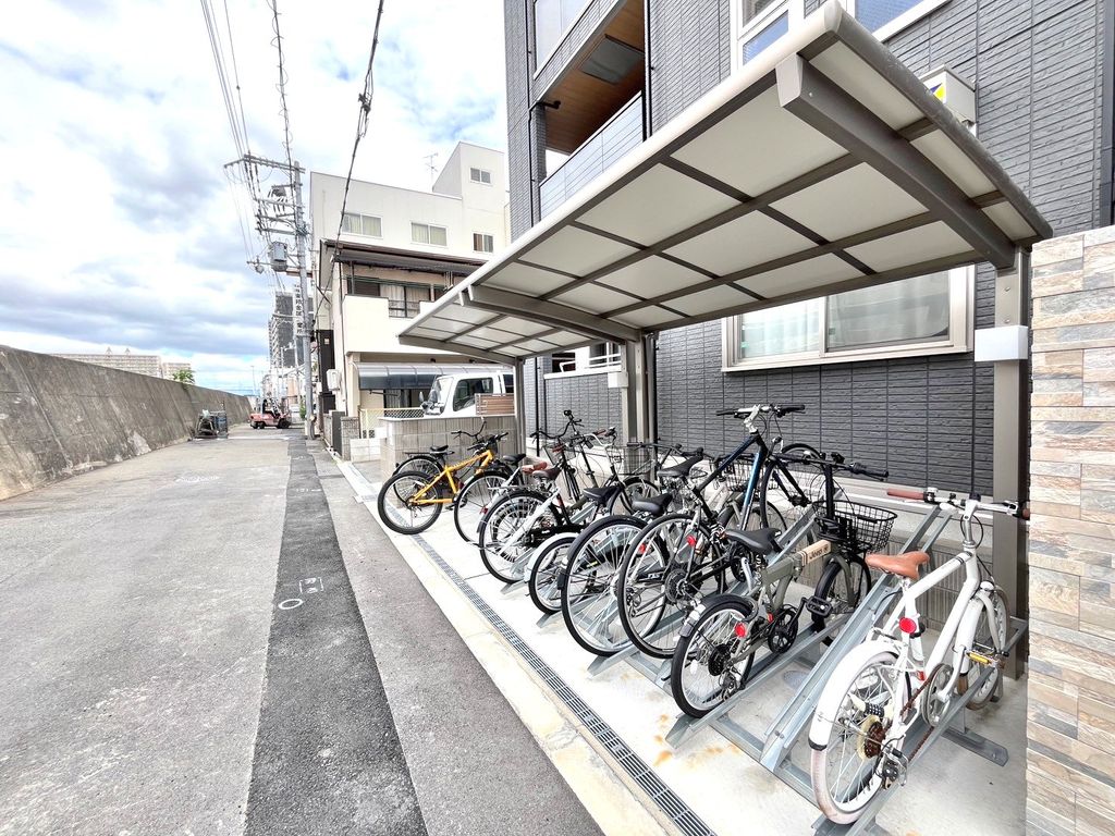 駐車場　共有部分