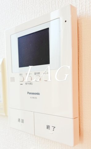 セキュリティ　モニター付きインターフォンです。（同仕様です）