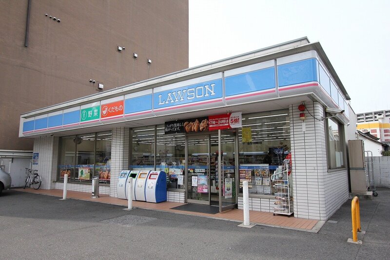コンビニ　ローソン錦通東桜店（コンビニ）まで216m