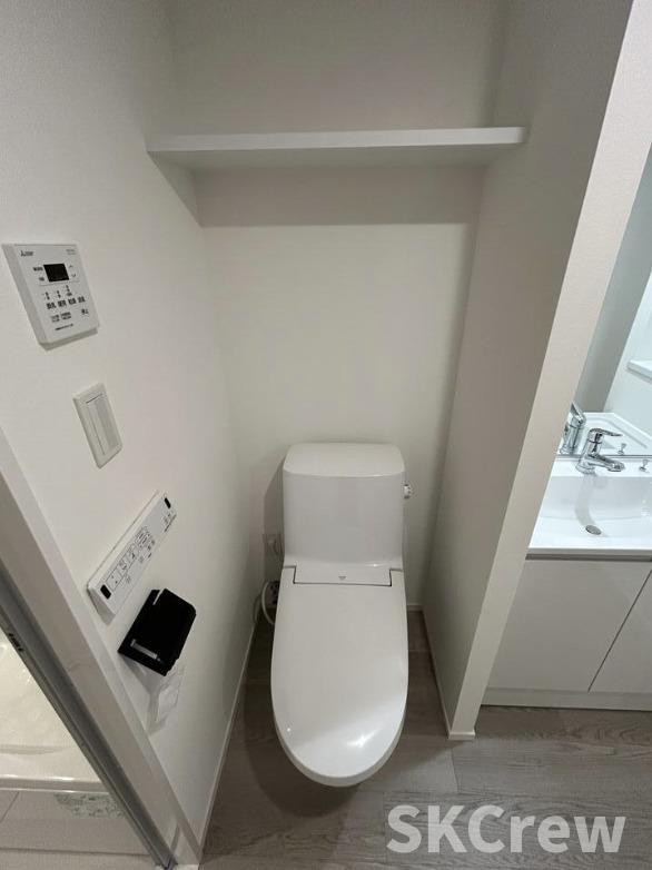 トイレ　別号室の写真です