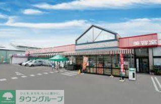 スーパー　スーパーケンゾーウエスト店（スーパー）まで740m