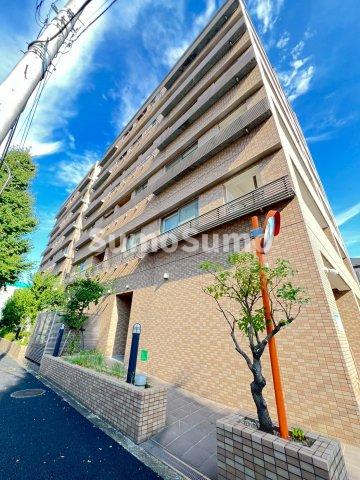 建物外観　外観は落ち着いています