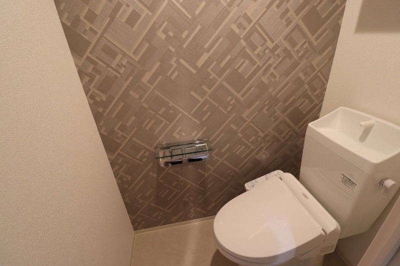 トイレ　清潔感のあるトイレですね