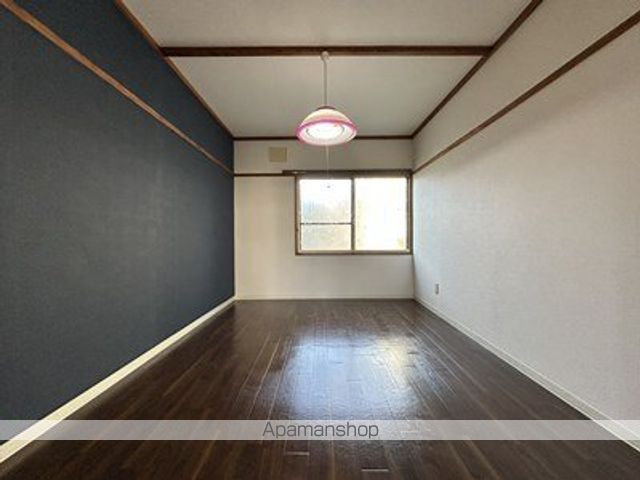 地下鉄東西線 発寒南駅 徒歩15分 2階建 築43年の内装写真
