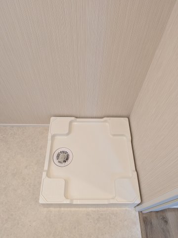 その他　室内洗濯機置場です