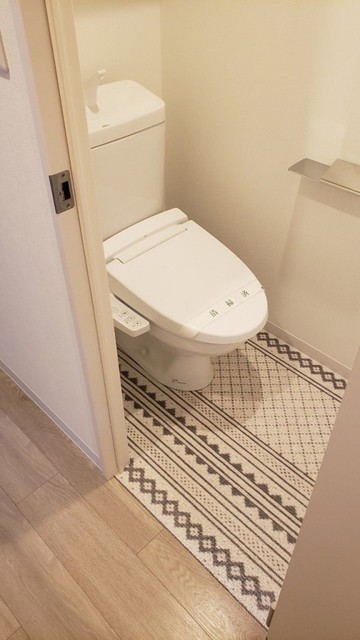 トイレ　【トイレ】※前回入居時　現況を優先します