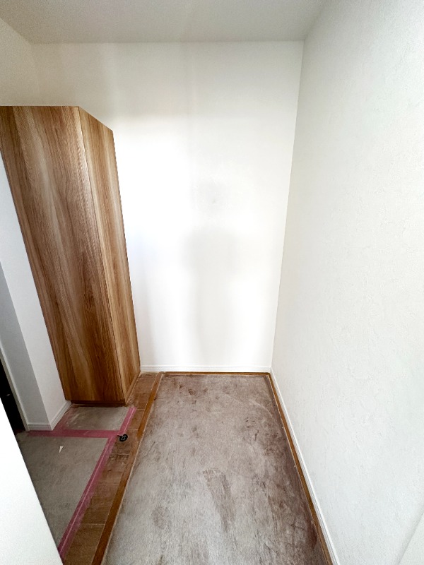 エスペランサ本郷町の玄関写真