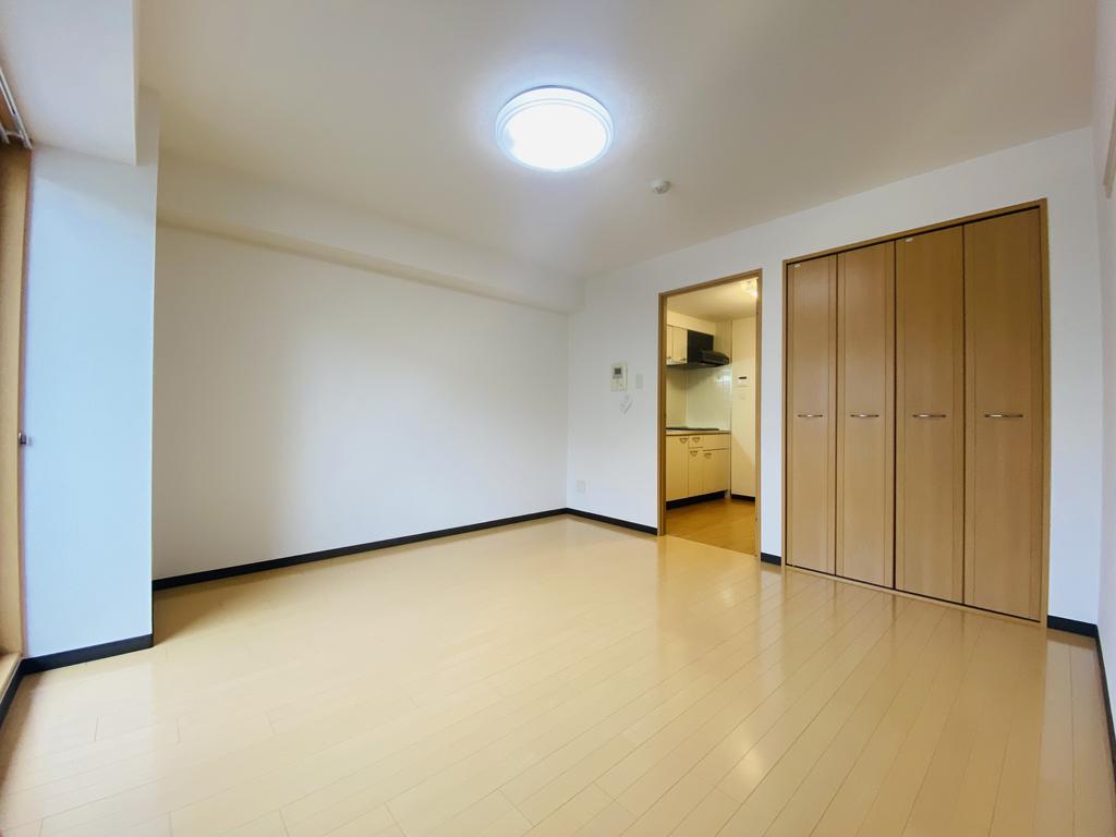 パークフラッツ本町の居間写真