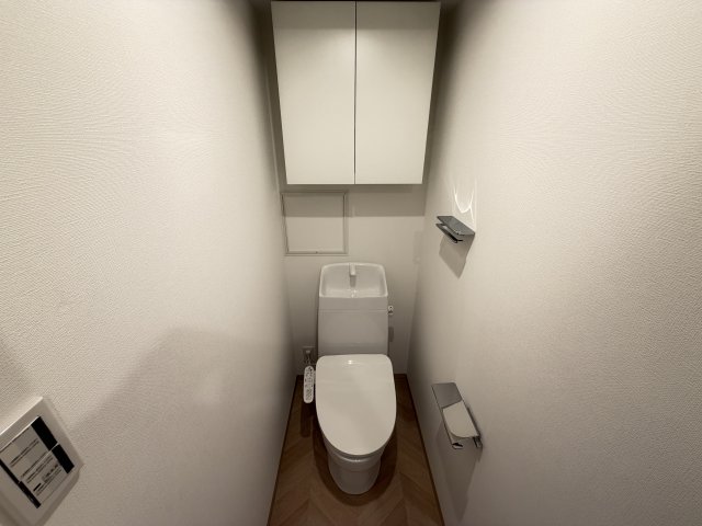 ＪＲ東西線 海老江駅 徒歩11分 5階建 築1年のトイレ写真