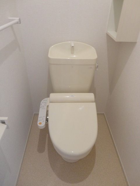 オレンジヒルズ論田Aのトイレ写真