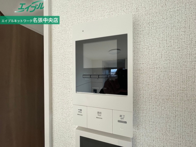 セキュリティ　同型参考写真です