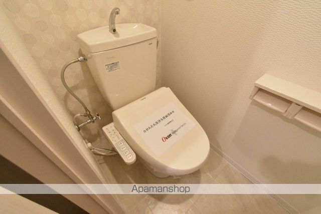 地下鉄南北線 平岸駅 徒歩6分 4階建 築7年のトイレ写真