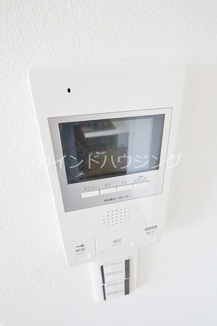セキュリティ　モニター付きインターフォン