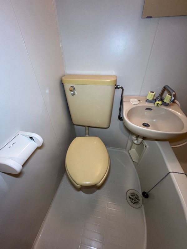 トイレ　※他部屋写真参考
