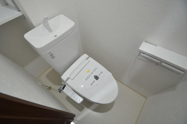 サンビルダー灘ウエストのトイレ写真