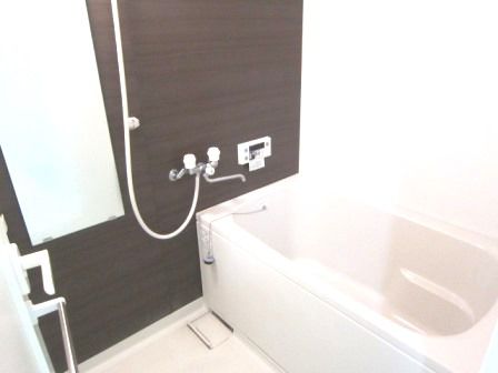 北大阪急行 江坂駅 徒歩13分 8階建 築15年の風呂写真