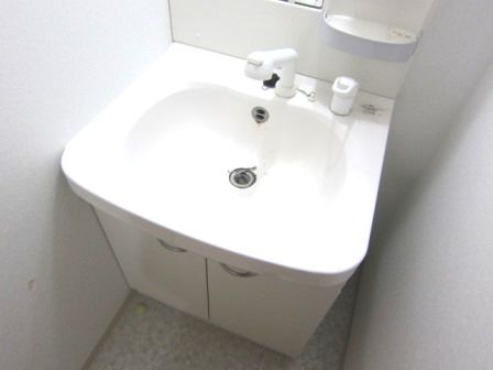 北大阪急行 江坂駅 徒歩13分 8階建 築15年の内装写真
