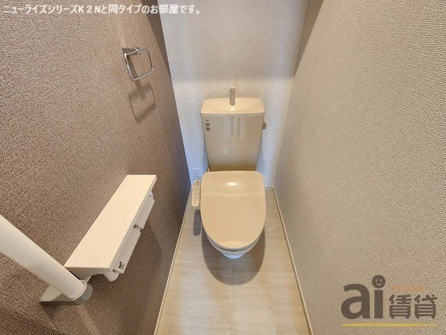 ＪＲ中央線 武蔵小金井駅 バス乗車時間：3分 最寄りバス停で下車 徒歩9分 2階建 新築のトイレ写真