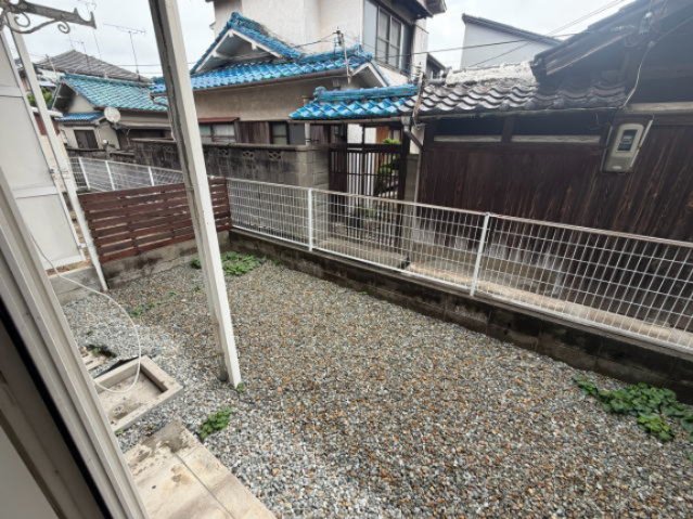 バルコニー　専用庭