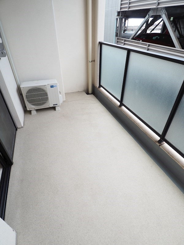バルコニー　北向きのお部屋です。