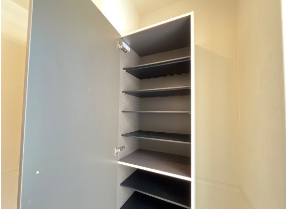 玄関　※同型のお部屋