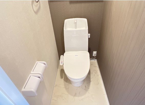 トイレ　※同型のお部屋
