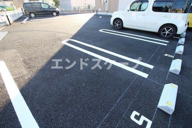 駐車場　高崎、前橋のお部屋探しはエンドスケープまで！お客様の理想お聞