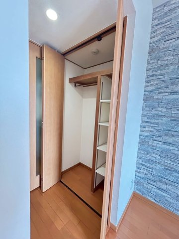フォレストインサイドVの内装写真