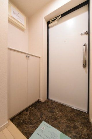 玄関　玄関